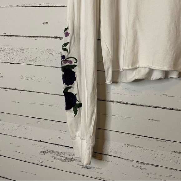 Garage cropped long sleeve tee sleeve embroidery - Picture 5 of 8